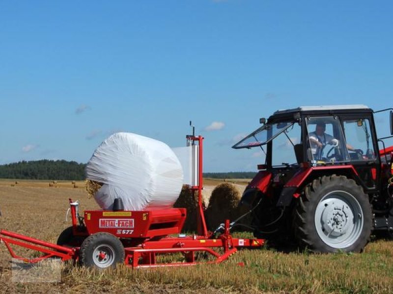 Ballenwickler des Typs Metal-Fach Z577 Ballenwickler Rundballenwickler mit Seitenlader NEU, Neumaschine in Sülzetal OT Osterweddingen (Bild 1)