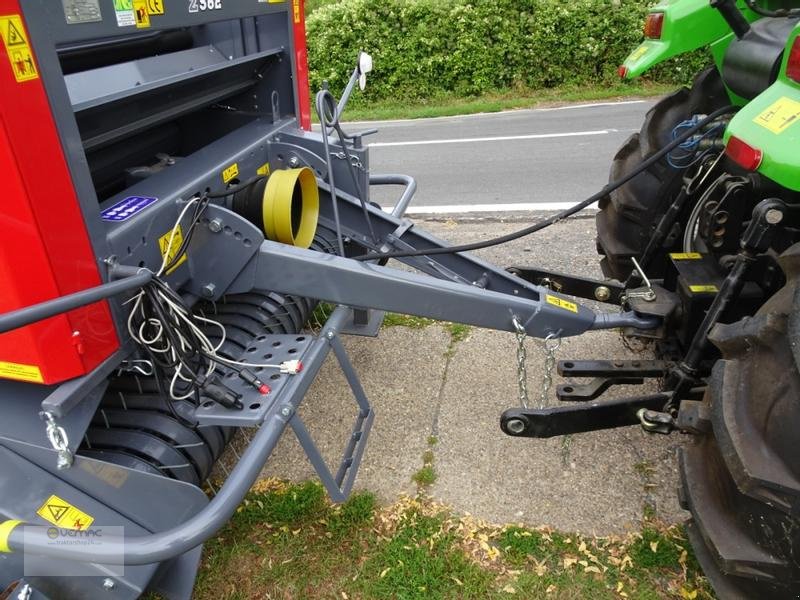 Rundballenpresse des Typs Metal-Fach Z562 Presse Ballenpresse Rundballenpresse NEU, Neumaschine in Sülzetal OT Osterweddingen (Bild 8)