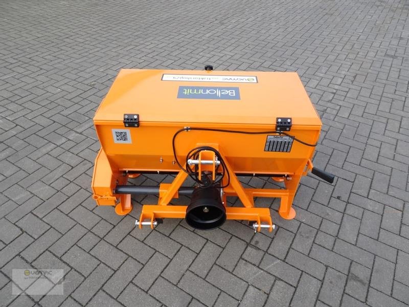 Schneepflug des Typs Vemac Kastenstreuer Walzenstreuer Streuer 100cm Winterdienst NEU, Neumaschine in Sülzetal OT Osterweddingen (Bild 7)