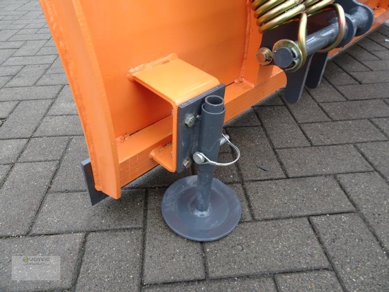 Schneepflug des Typs Vemac SPN175 175cm Schneeschild Schneeschieber Schneepflug Neu, Neumaschine in Sülzetal OT Osterweddingen (Bild 11)