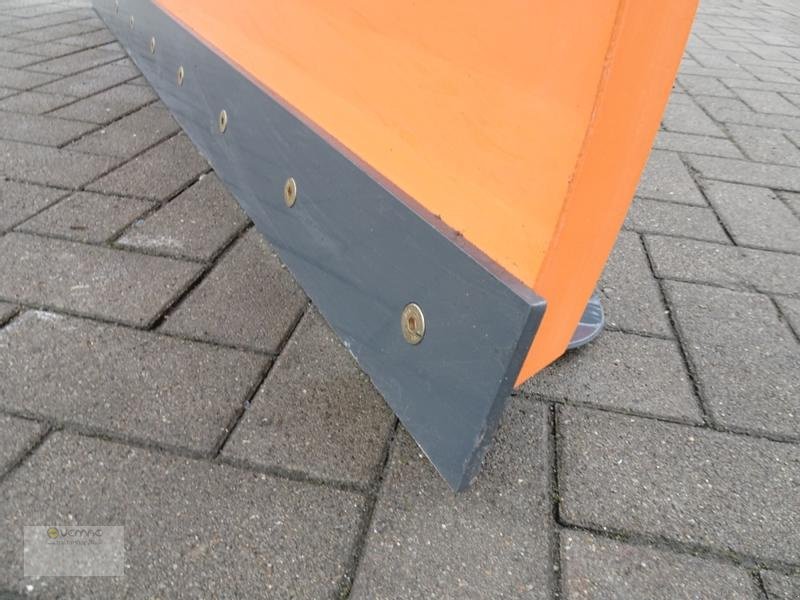 Schneepflug des Typs Vemac SPN175 175cm Schneeschild Schneeschieber Schneepflug Neu, Neumaschine in Sülzetal OT Osterweddingen (Bild 12)