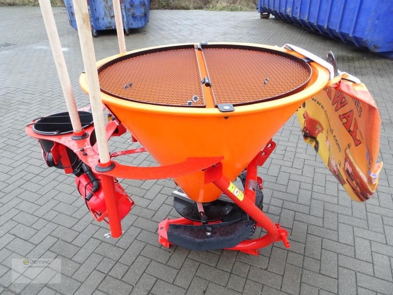 Schneepflug des Typs Dexwal 300L Kommunal Streuer Salzstreuer Trichterstreuer NEU, Neumaschine in Sülzetal OT Osterweddingen (Bild 15)
