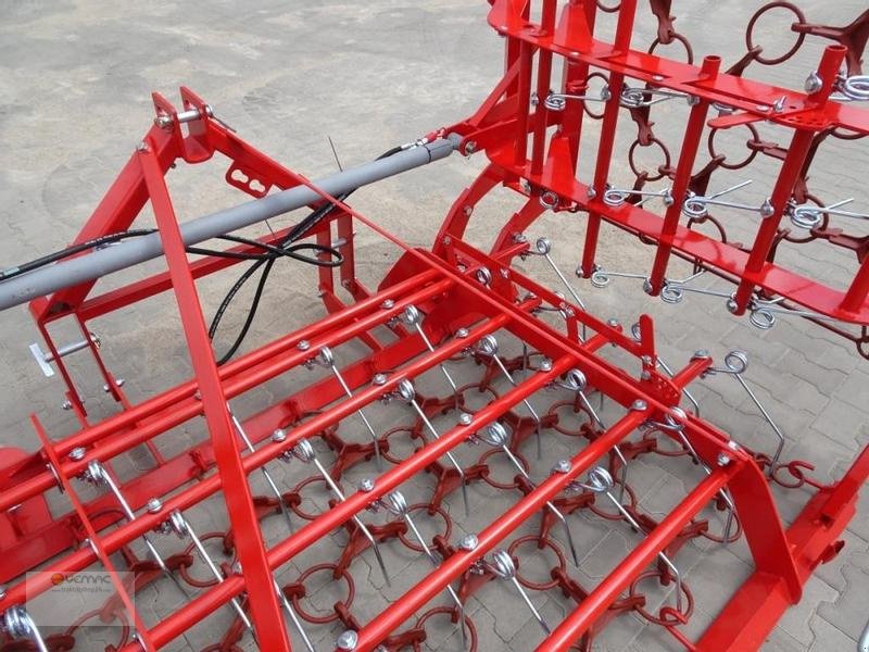 Wiesenegge des Typs Vemac WKJ4 4m Wiesenstriegel Wiesenschleppe Striegel Schleppe NEU, Neumaschine in Sülzetal OT Osterweddingen (Bild 12)