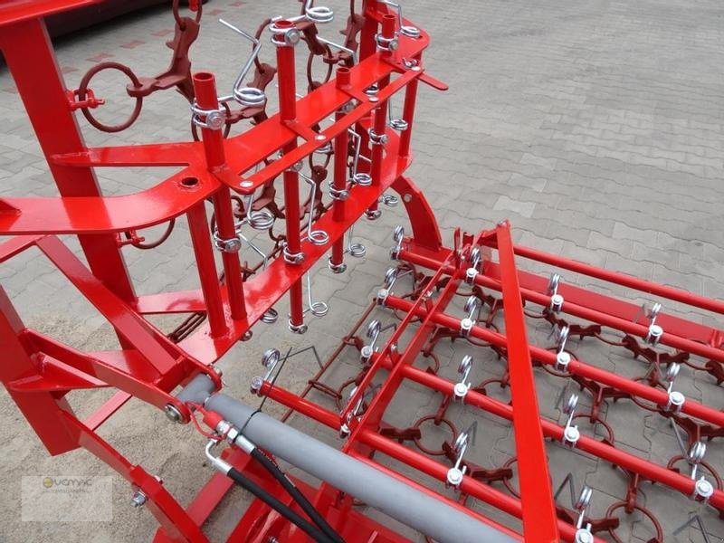 Wiesenegge des Typs Vemac WKJ4 4m Wiesenstriegel Wiesenschleppe Striegel Schleppe NEU, Neumaschine in Sülzetal OT Osterweddingen (Bild 7)