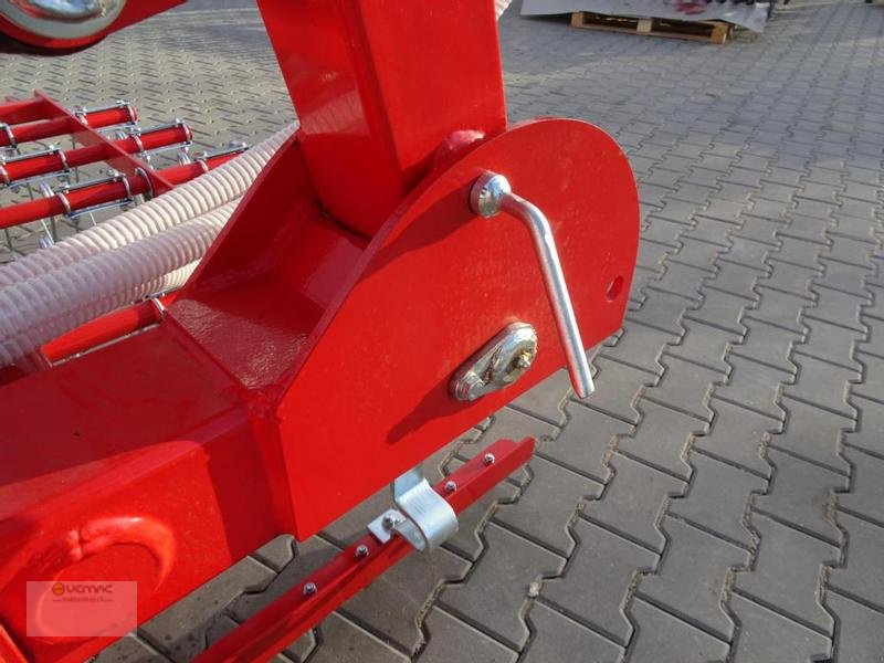 Striegel des Typs Vemac WJ6P 6m Wiesenstriegel Striegel Wiesenschleppe Schleppe APV Streuer NEU, Neumaschine in Sülzetal OT Osterweddingen (Bild 17)