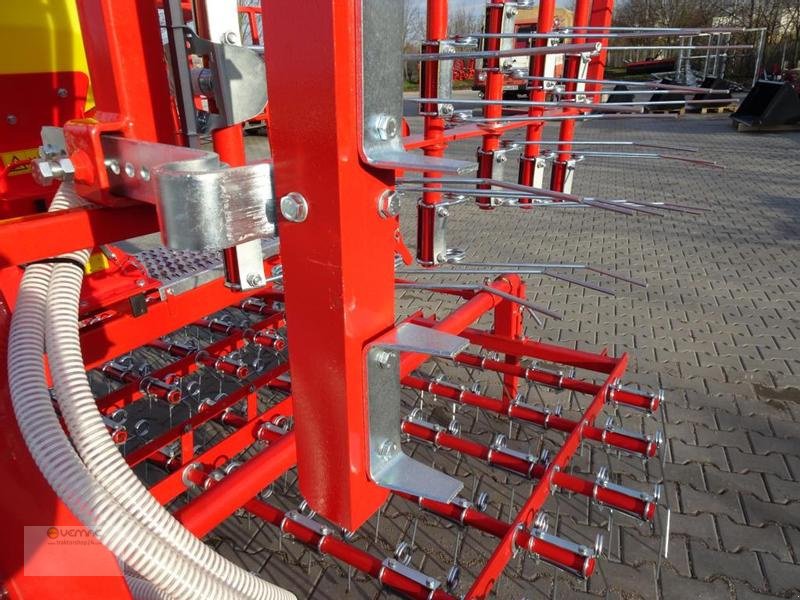 Striegel des Typs Vemac WJ6P 6m Wiesenstriegel Striegel Wiesenschleppe Schleppe APV Streuer NEU, Neumaschine in Sülzetal OT Osterweddingen (Bild 21)