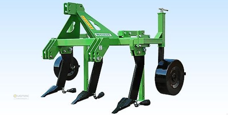 Tiefenlockerer des Typs BOMET Untergrundlockerer U476/3 mit 2 Zähnen, Neumaschine in Sülzetal OT Osterweddingen (Bild 1)