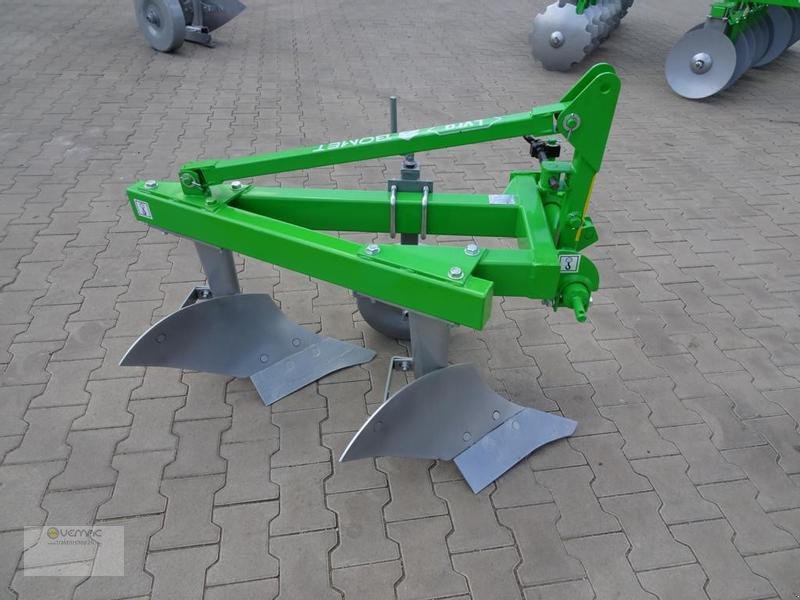 Pflug des Typs BOMET Zweischarpflug Zweischar Pflug Bomet Lyra 20cm Beetpflug Neu, Neumaschine in Sülzetal OT Osterweddingen (Bild 1)