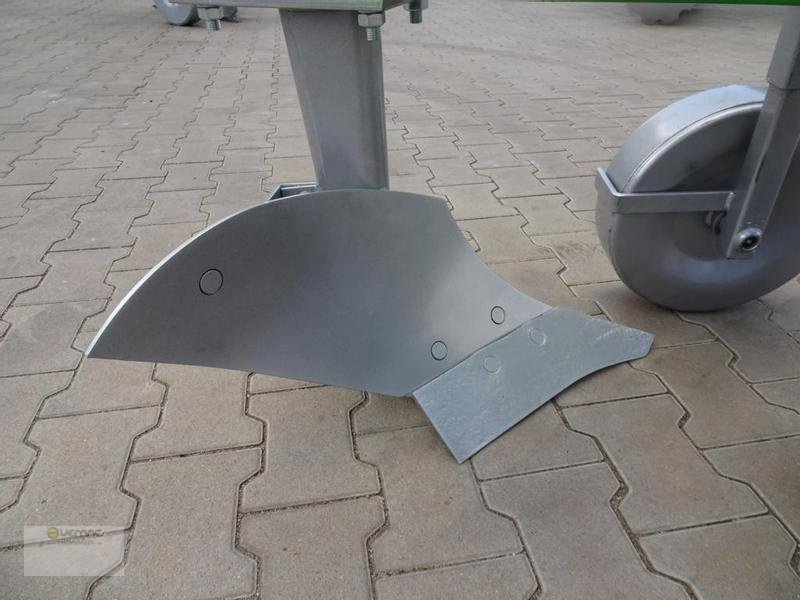 Pflug des Typs BOMET Zweischarpflug Zweischar Pflug Bomet Lyra 20cm Beetpflug Neu, Neumaschine in Sülzetal OT Osterweddingen (Bild 12)