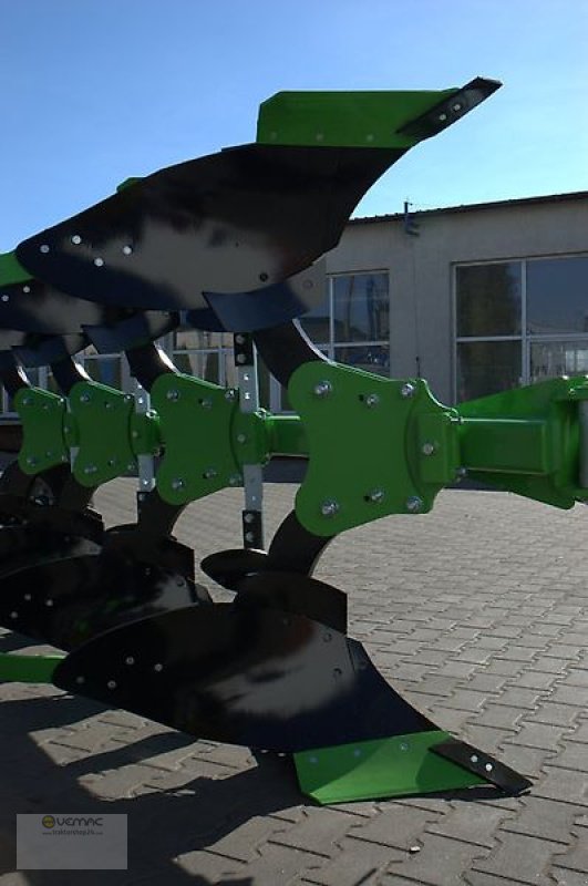 Pflug des Typs BOMET Drehpflug U064/2  4 Schar 0,30-0,38-0,45m Körperbreite, Neumaschine in Sülzetal OT Osterweddingen (Bild 10)