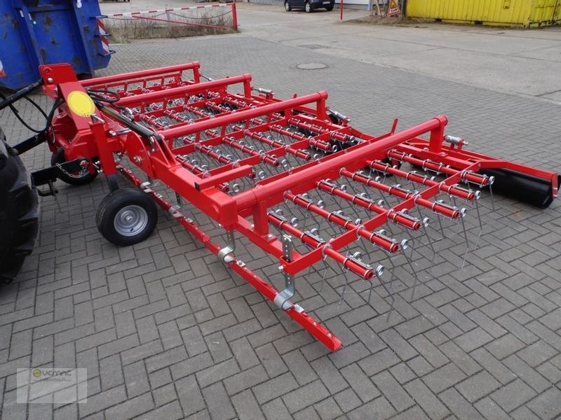 Striegel des Typs Vemac Wiesenstriegel Striegel Wiesenschleppe 4,8Meter NEU, Neumaschine in Sülzetal OT Osterweddingen (Bild 10)