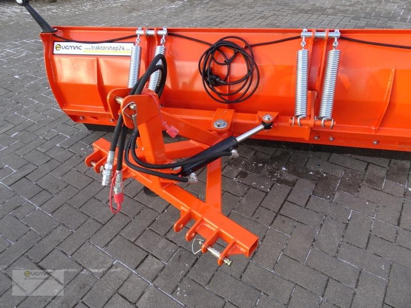 Schneepflug des Typs Vemac Smart 220 220cm Schneeschild Schneeschieber Schneepflug Neu, Neumaschine in Sülzetal OT Osterweddingen (Bild 12)