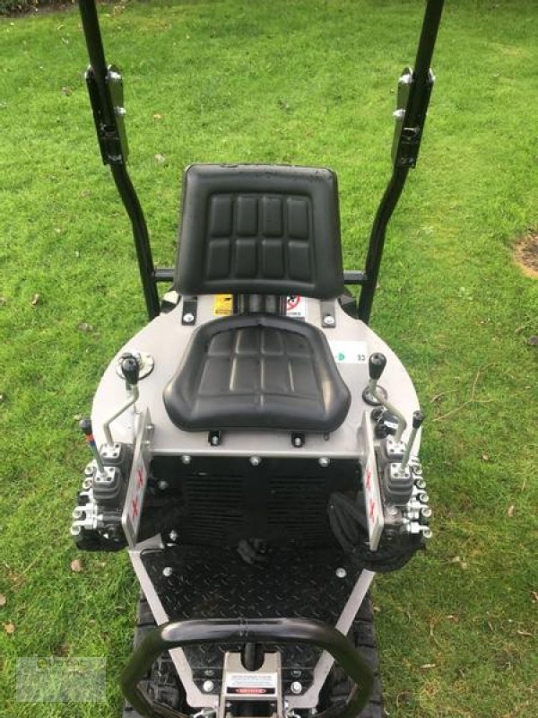 Bagger des Typs Boxer Minibagger, Microbagger, Bagger ME15, Benzinmotor, Neumaschine in Sülzetal OT Osterweddingen (Bild 6)