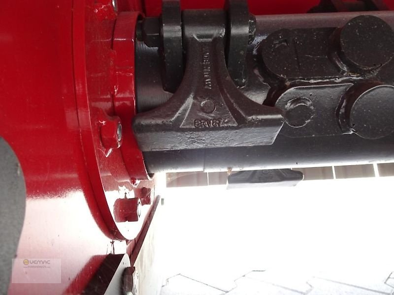 Mulcher des Typs Vemac Mulcher FPM UM300PRO+ Front-Heck Schlegelmulcher 300cm Hammerschlegel NEU, Neumaschine in Osterweddingen / Magdeburg (Bild 17)