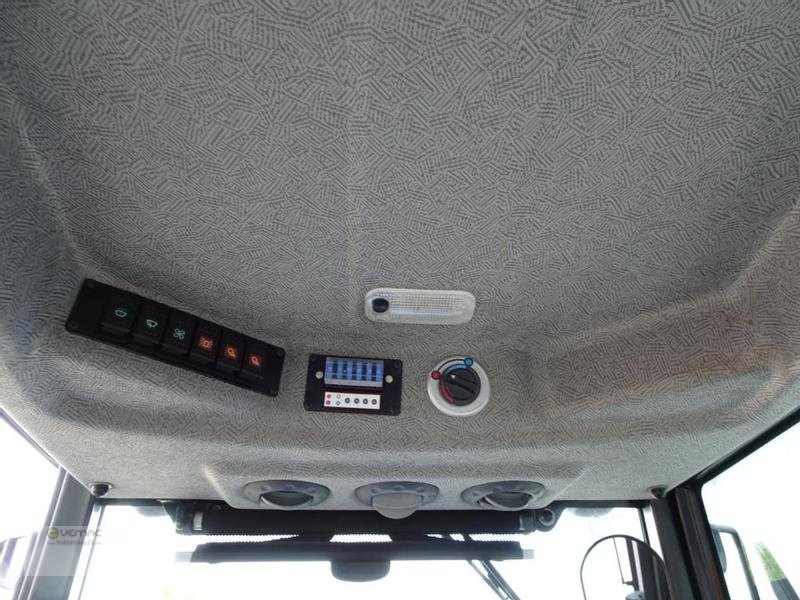 Schmalspurtraktor des Typs Solis Solis 26 26PS Kabine Traktor Schlepper Allrad Industrie NEU, Neumaschine in Sülzetal OT Osterweddingen (Bild 11)