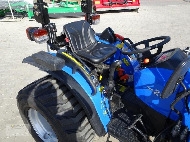 Schmalspurtraktor des Typs Solis Solis 26 26PS NEU Traktor Schlepper Frontlader Industrie NEU, Neumaschine in Sülzetal OT Osterweddingen (Bild 5)