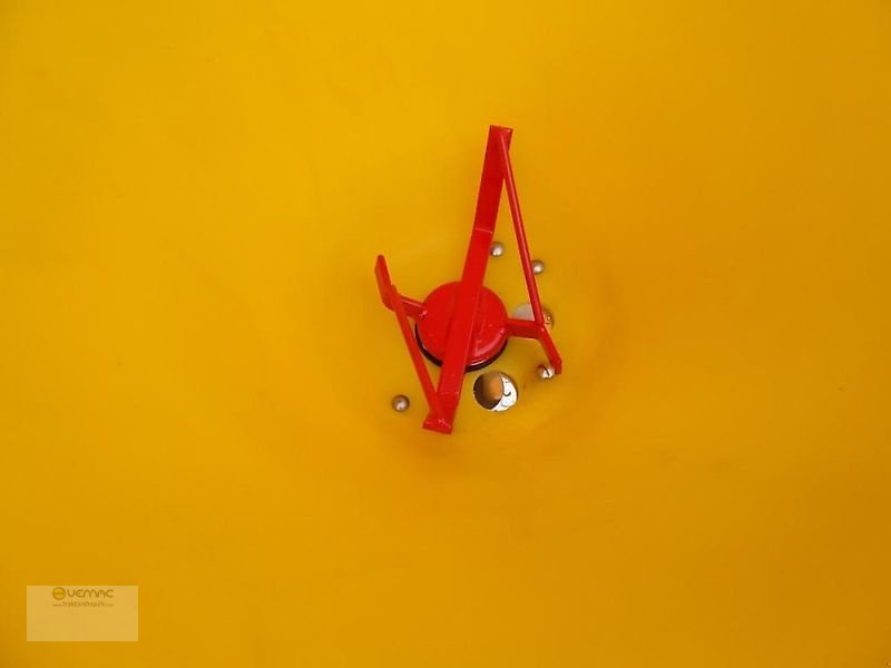 Schneepflug des Typs Vemac Premium 200L Streuer Salzstreuer Düngerstreuer hydraulisch, Neumaschine in Sülzetal OT Osterweddingen (Bild 13)