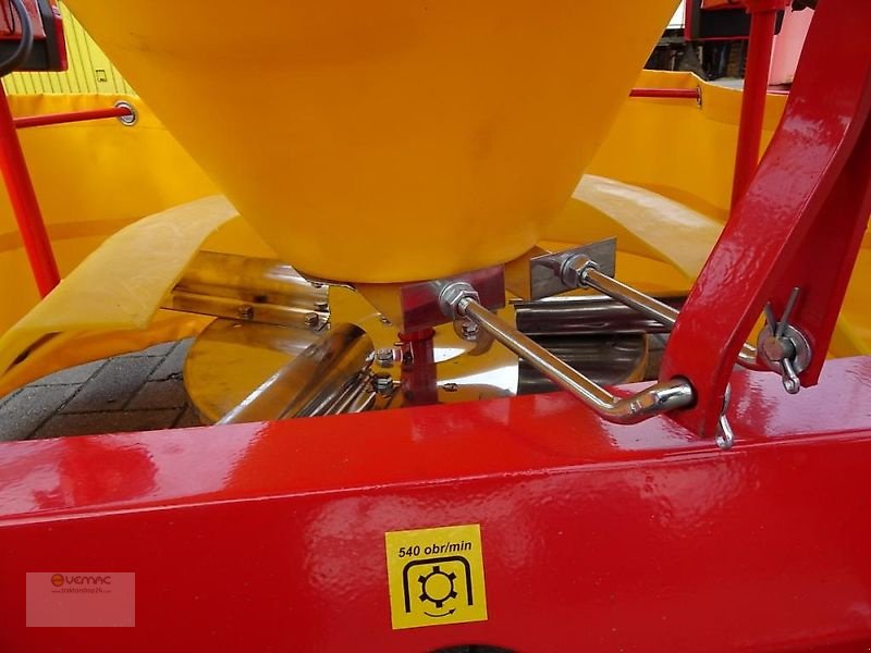 Schneepflug des Typs Vemac Premium 300L Streuer Salzstreuer Düngerstreuer hydraulisch, Neumaschine in Sülzetal OT Osterweddingen (Bild 9)