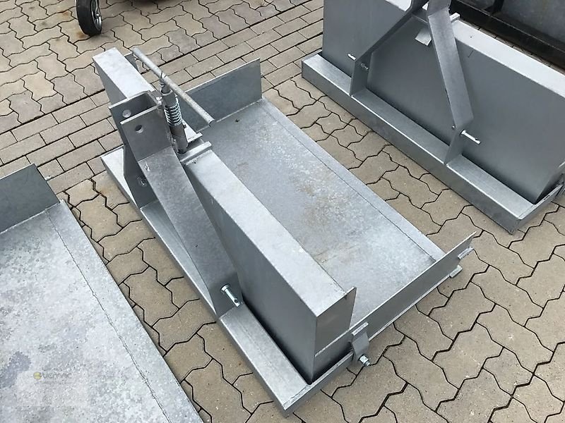 Sonstiges des Typs Vemac Heckschaufel Schaufel Transportbox Heckcontainer HS100 125 150 NEU, Neumaschine in Sülzetal OT Osterweddingen (Bild 8)