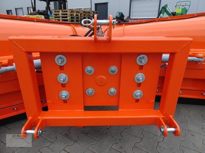 Schneepflug des Typs Vemac Vario Kommunal 260 Schneeschild Schneepflug Pflug NEU, Neumaschine in Sülzetal OT Osterweddingen (Bild 11)