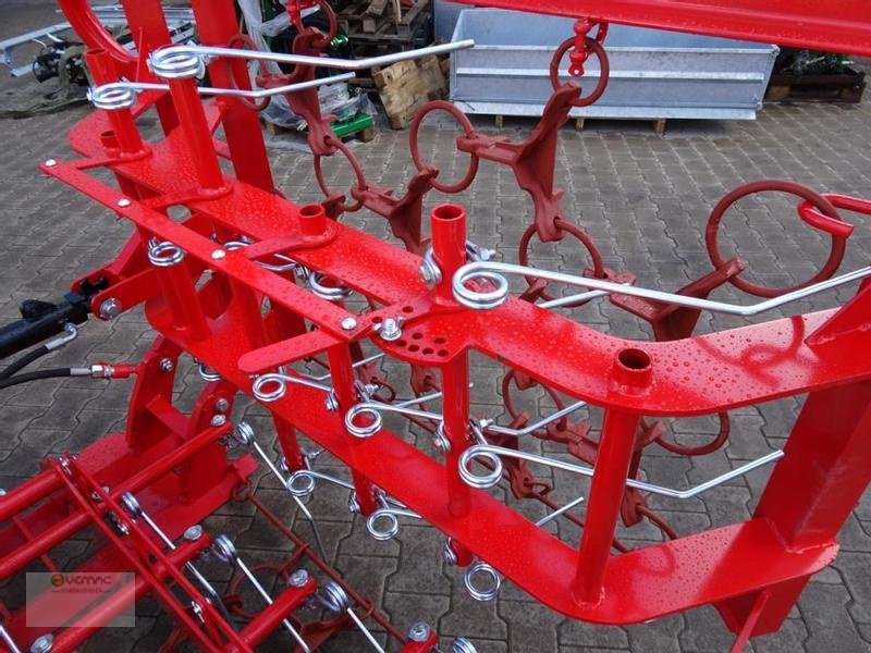Wiesenegge des Typs Vemac WKJ6 6m Wiesenstriegel Wiesenschleppe Streuer Schleppe NEU, Neumaschine in Sülzetal OT Osterweddingen (Bild 8)