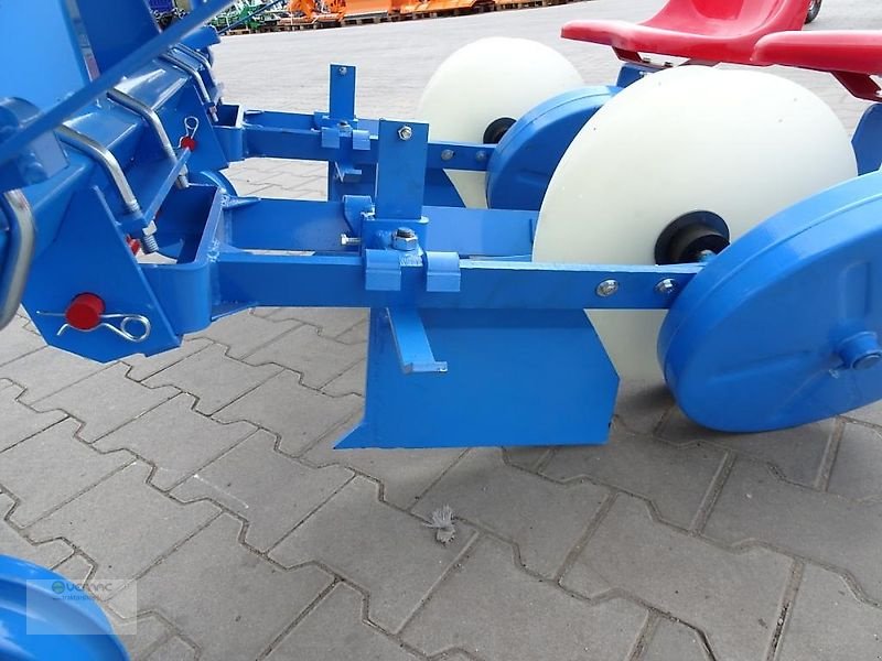 Kartoffellegemaschine des Typs Vemac Pflanzmaschine Setzmaschine Gemüse Erdbeeren Kartoffelpflanzmaschine NEU 2reihig 4reihig, Neumaschine in Osterweddingen / Magdeburg (Bild 12)