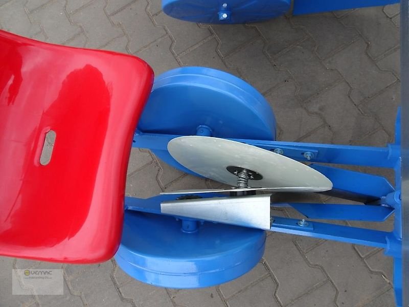 Kartoffellegemaschine des Typs Vemac Pflanzmaschine Setzmaschine Gemüse Erdbeeren Kartoffelpflanzmaschine NEU 2reihig, Neumaschine in Sülzetal OT Osterweddingen (Bild 8)