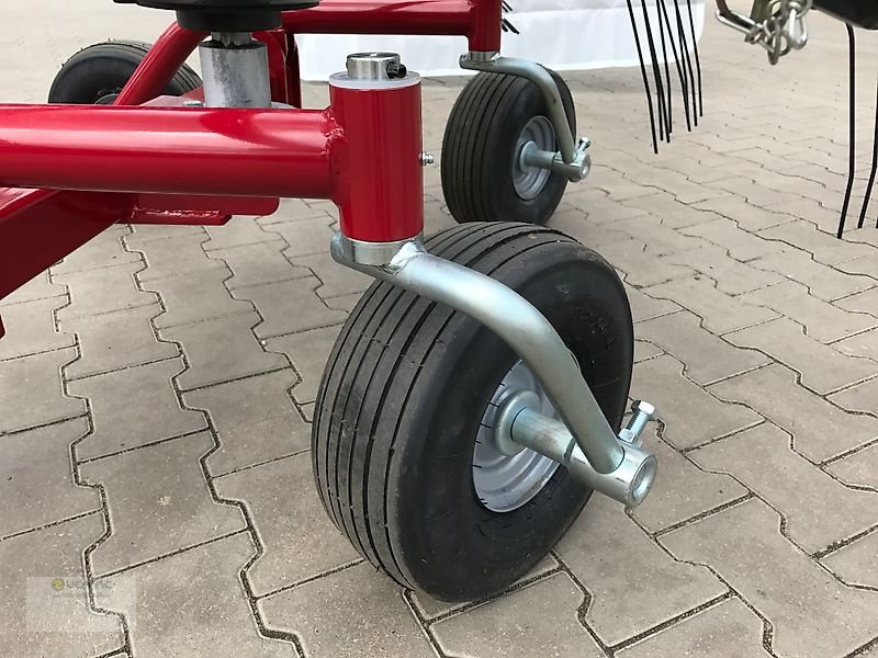 Schwader des Typs Vemac Kreiselschwader 430cm 4,3m Heuschwader Schwader Einkreisel  Kreiselheuschwader NEU, Neumaschine in Osterweddingen / Magdeburg (Bild 13)