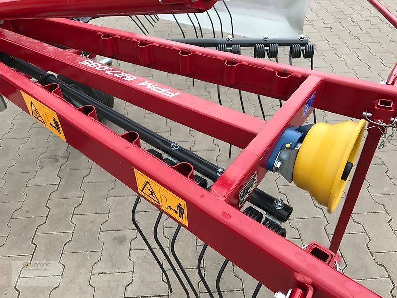 Schwader des Typs FPM Agromehanika Kreiselschwader 320cm 3,2m Heuschwader Schwader Einkreisel Kreiselheuschwader NEU, Neumaschine in Osterweddingen / Magdeburg (Bild 20)