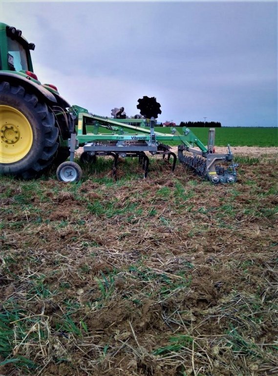 Grubber des Typs EuM-Agrotec Vibrocat 30 Lagermaschine sofort verfügbar, Neumaschine in Thalmässing (Bild 3)