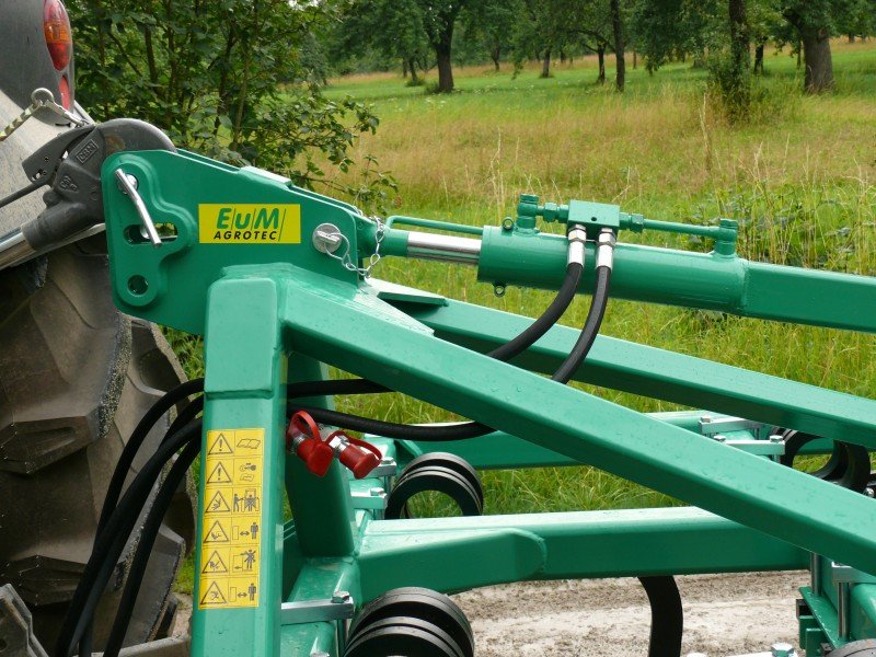 Grubber des Typs EuM-Agrotec Vibromix 30, Neumaschine in Thalmässing (Bild 3)