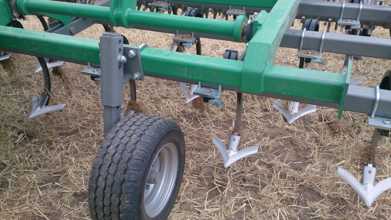 Grubber des Typs EuM-Agrotec Vibrocat 60, Neumaschine in Thalmässing (Bild 17)