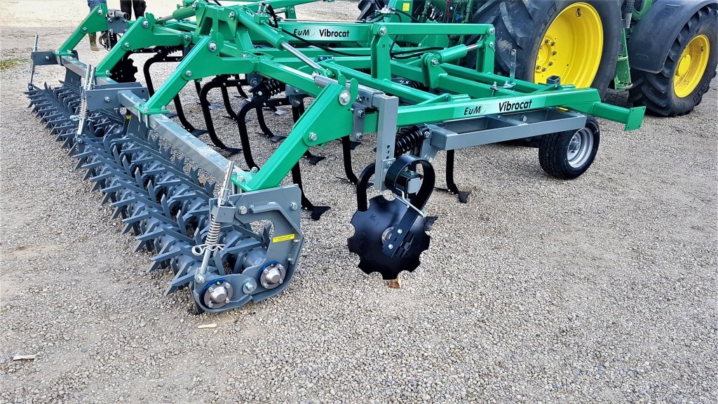 Grubber des Typs EuM-Agrotec Vibrocat 60, Neumaschine in Thalmässing (Bild 3)