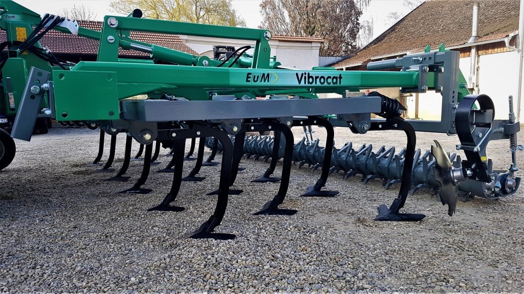 Grubber des Typs EuM-Agrotec Vibrocat 60, Neumaschine in Thalmässing (Bild 2)