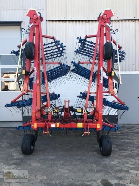 Striegeltechnik & Hacktechnik des Typs Hatzenbichler Originalstriegel 12 m, hydraulische Verstellung, Vorführgerät, Neumaschine in Bad Emstal (Bild 1)