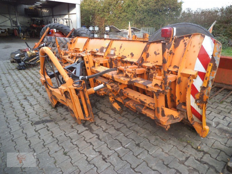 Schneeräumschild des Typs Schmidt Federklappenpflug 3,2, Gebrauchtmaschine in Remchingen (Bild 1)