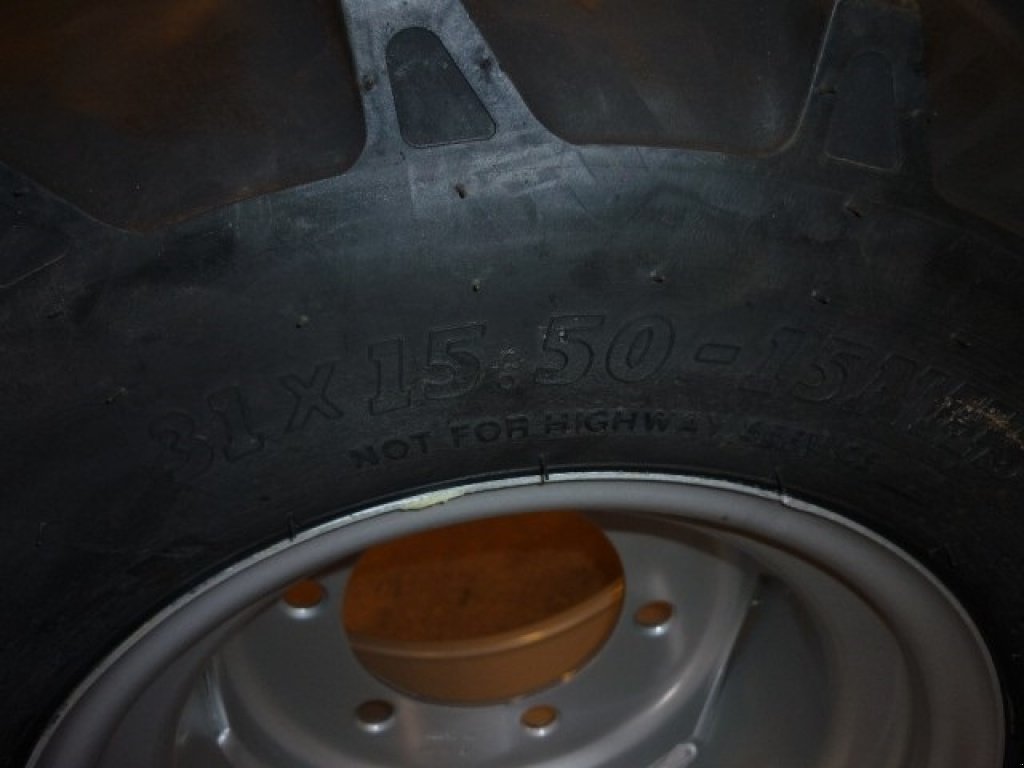 Reifen des Typs BKT 31x15.50x15 - løs dæk., Gebrauchtmaschine in Roslev (Bild 2)