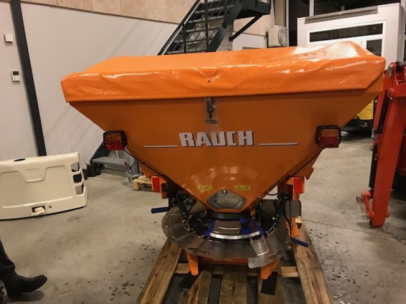 Sandstreuer & Salzstreuer des Typs Rauch AXEO 18.1, Gebrauchtmaschine in Roslev (Bild 3)