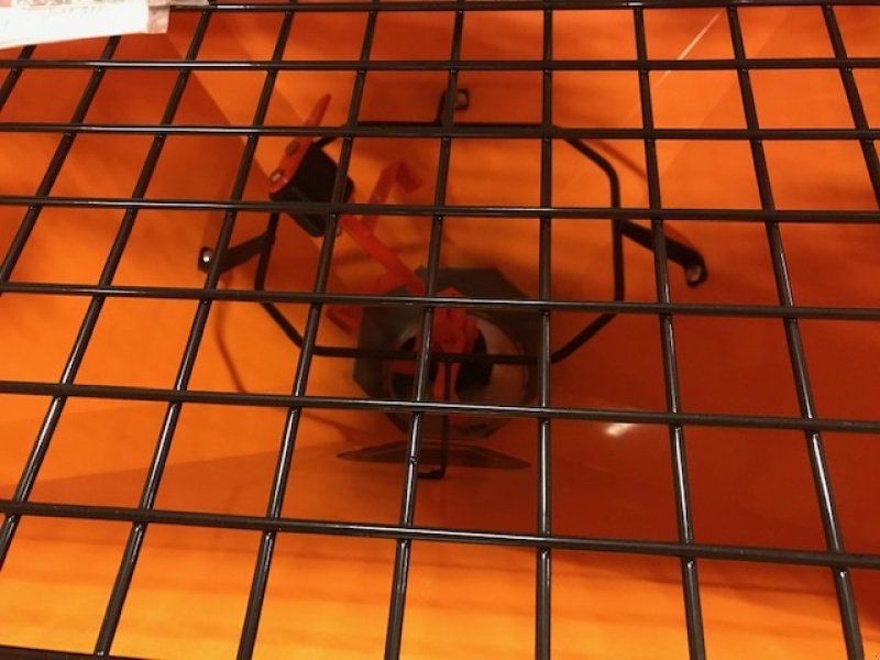 Sandstreuer & Salzstreuer des Typs Rauch AXEO 18.1, Gebrauchtmaschine in Roslev (Bild 5)