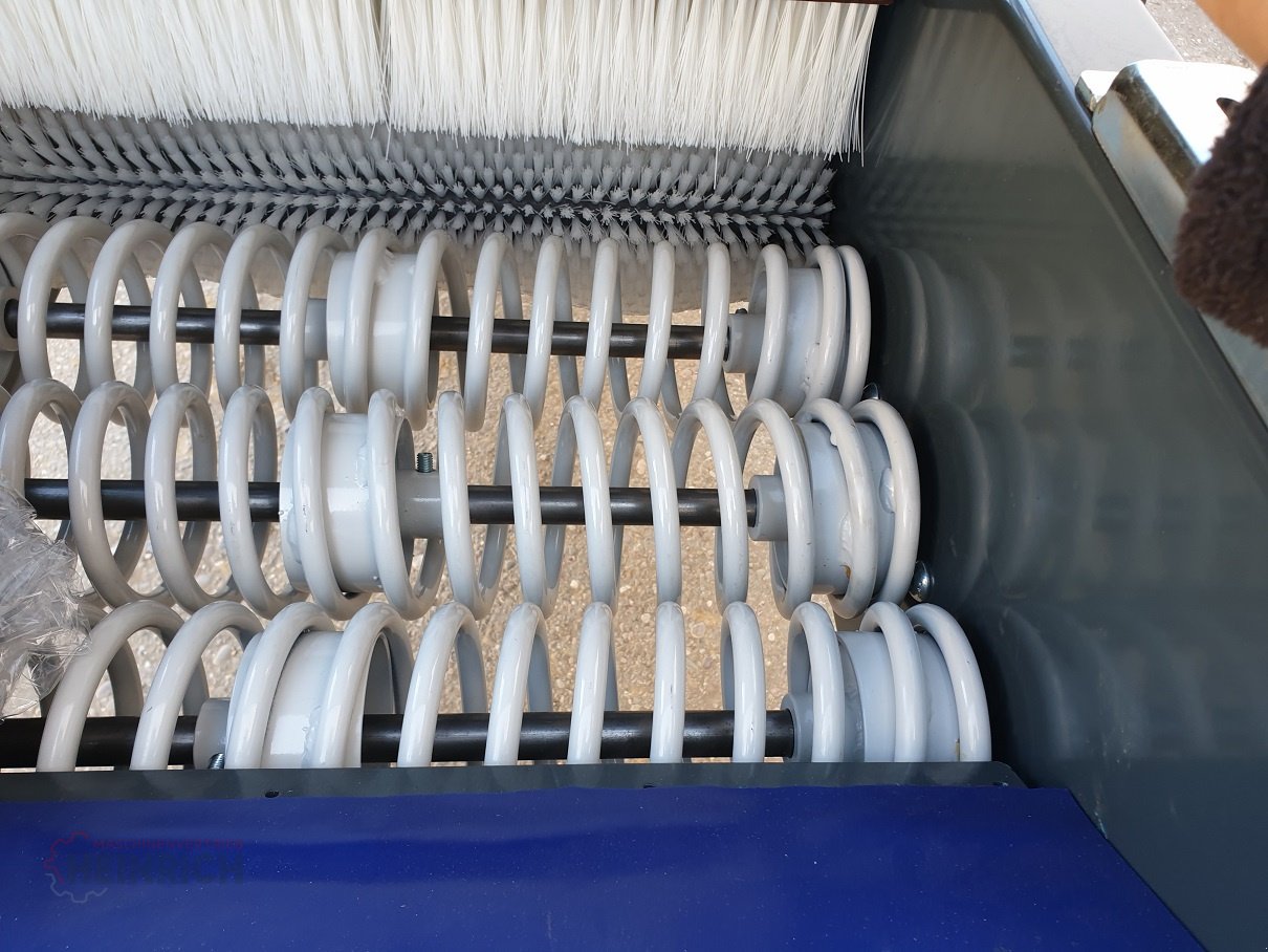 Sonstige Kartoffeltechnik des Typs KMK Bürstenmaschine, Kartoffelbürstenmaschine, BürstenS1055, Neumaschine in Ehekirchen (Bild 20)