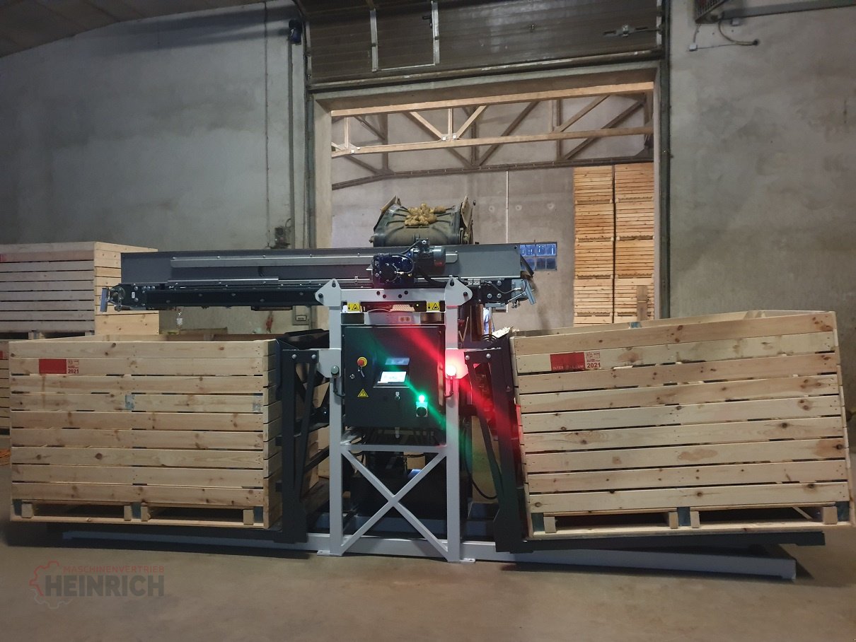 Kartoffellagerungstechnik des Typs KMK Kistenfüller, Kisten befüllen, NS2, Neumaschine in Ehekirchen (Bild 1)