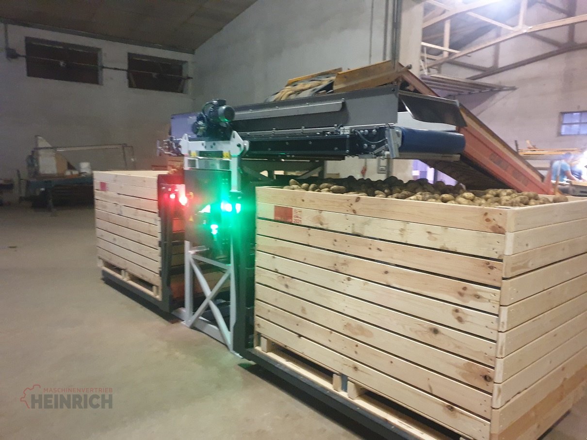 Kartoffellagerungstechnik des Typs KMK Kistenfüller, Kisten befüllen, NS2, Neumaschine in Ehekirchen (Bild 11)