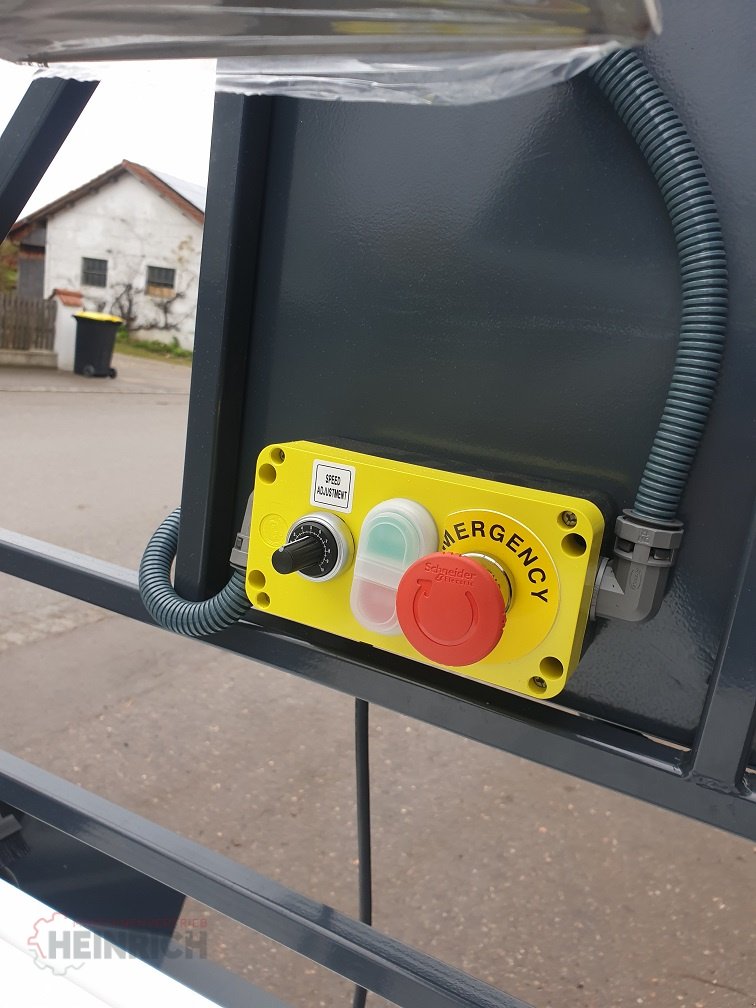 Kartoffellagerungstechnik des Typs KMK Rollenverlesetisch, Verlesetisch, Verleseband Modell T, Neumaschine in Ehekirchen (Bild 3)