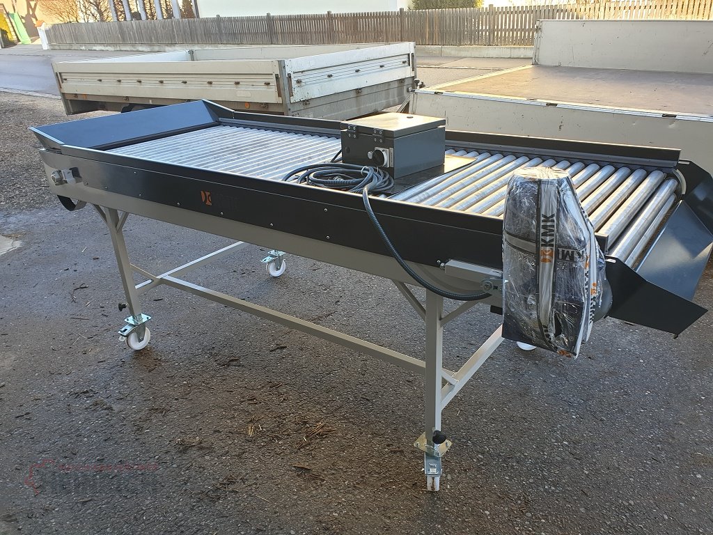 Kartoffellagerungstechnik des Typs KMK Rollenverlesetisch, Verlesetisch, Verleseband Modell T, Neumaschine in Ehekirchen (Bild 16)