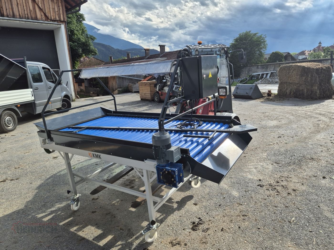 Kartoffellagerungstechnik des Typs KMK Rollenverlesetisch, Verlesetisch, Verleseband Modell T, Neumaschine in Ehekirchen (Bild 3)