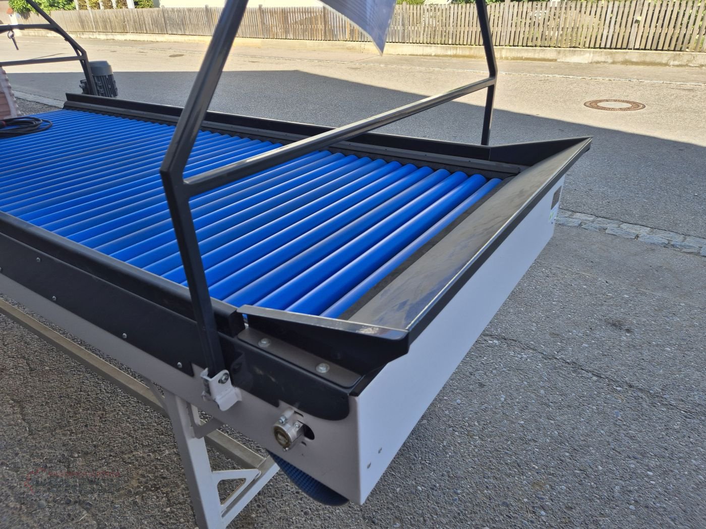 Kartoffellagerungstechnik des Typs KMK Rollenverlesetisch, Verlesetisch, Verleseband Modell T, Neumaschine in Ehekirchen (Bild 9)