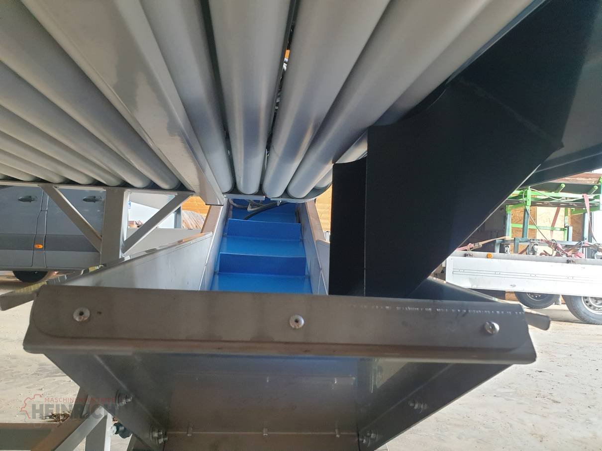 Kartoffellagerungstechnik des Typs KMK Rollenverlesetisch, Verlesetisch, Verleseband Modell T, Neumaschine in Ehekirchen (Bild 24)