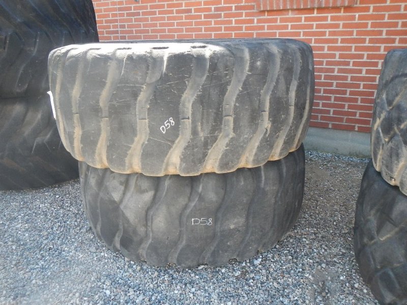 Sonstige Bagger & Lader des Typs Bridgestone V-Steel L-Traction Radial D58, Gebrauchtmaschine in Aabenraa (Bild 1)