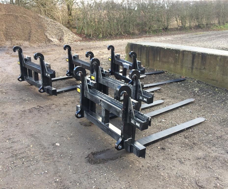 Sonstiges des Typs JST Pallegafler Volvo ophæng, Gebrauchtmaschine in Aabenraa (Bild 5)