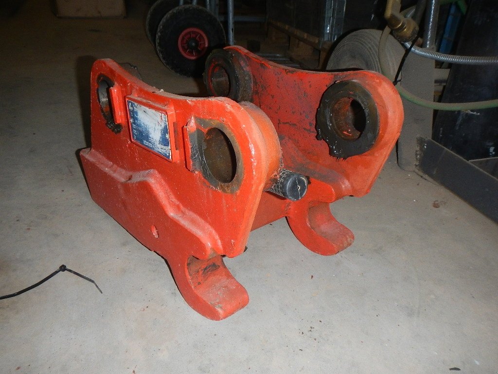 Bagger des Typs Volvo ECR 88 D Lehnhoff MS08 fæste, Gebrauchtmaschine in Aabenraa (Bild 2)